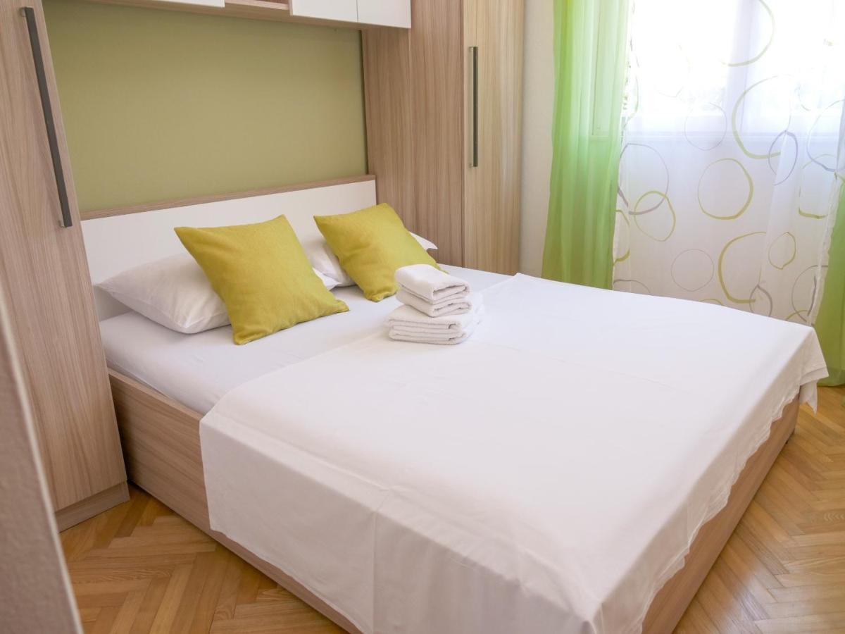 Apartments Racica Rogoznica  Esterno foto